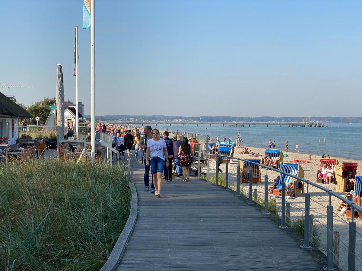 Studio Mit Panorama-Meerblick Und Direkter Strandlage In Scharbeutz Zewnętrze zdjęcie